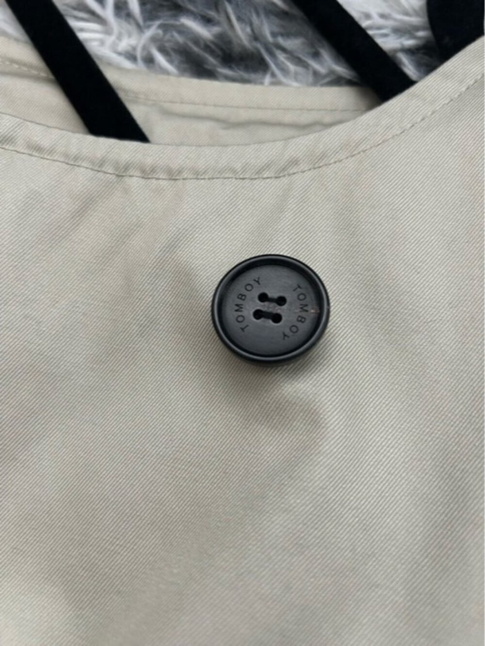 Tomboy Double Breasted Trench Vest - Picture 6 of 11